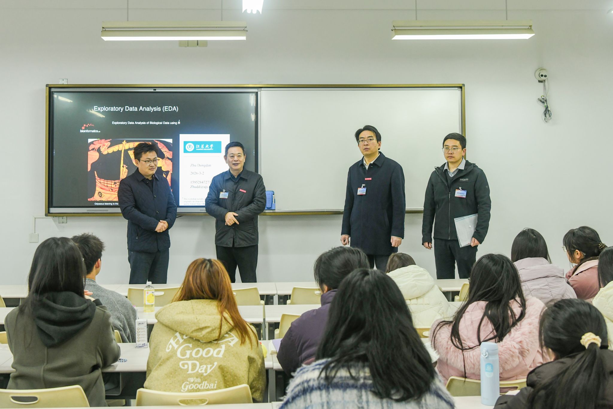 京江学院领导带队开展2025-2026学年第二学期教学检查