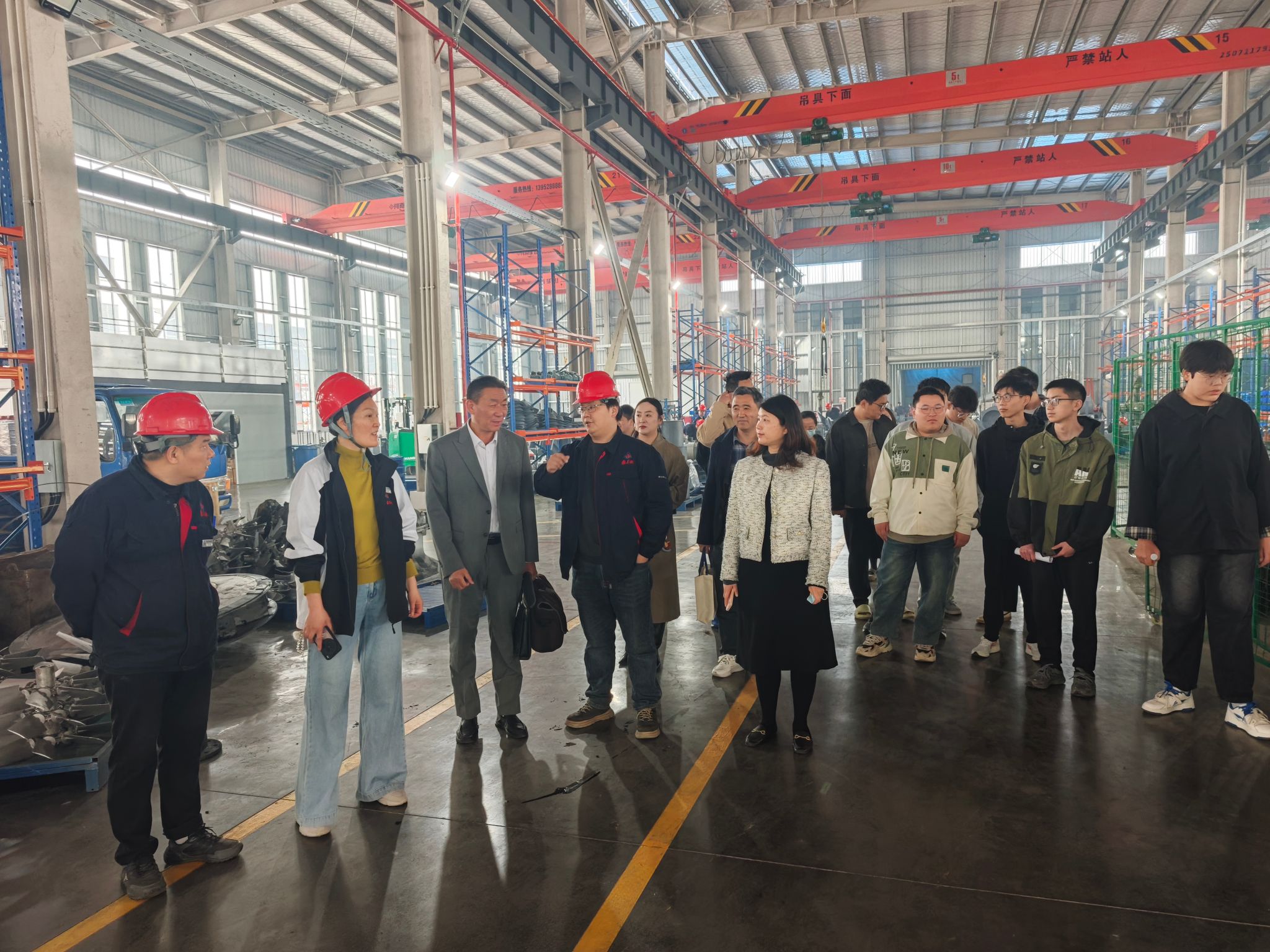 机械与动力工程学院组织毕业生赴江苏鑫升风机科技有限公司参观交流